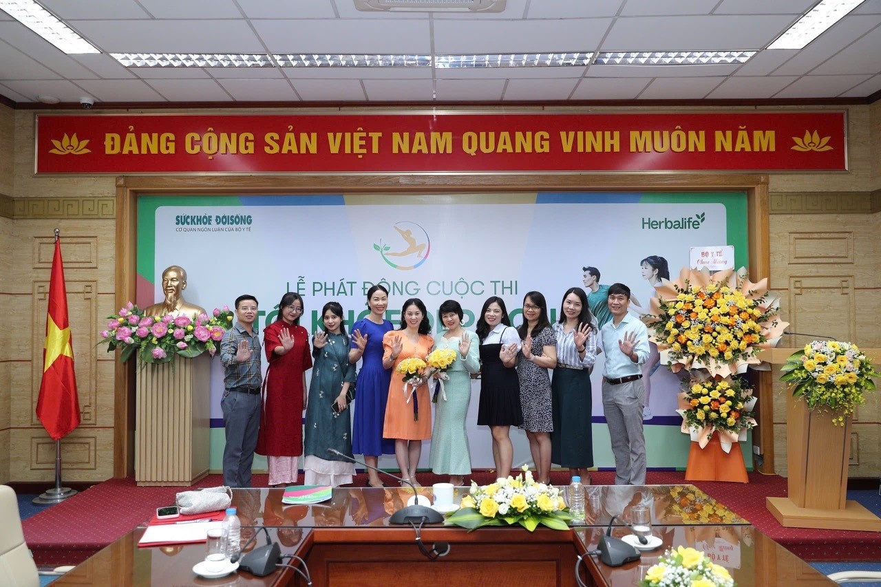  Ảnh: Ban Tổ Chức cuộc thi “Tôi Khỏe Đẹp Hơn” lần 3 năm 2024