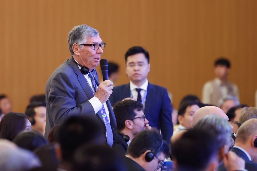 Ông Alain Cany, Chủ tịch Tập đoàn Jardine Matheson Vietnam. Ông Alain Cany, Chủ tịch Tập đoàn Jardine Matheson Vietnam.
