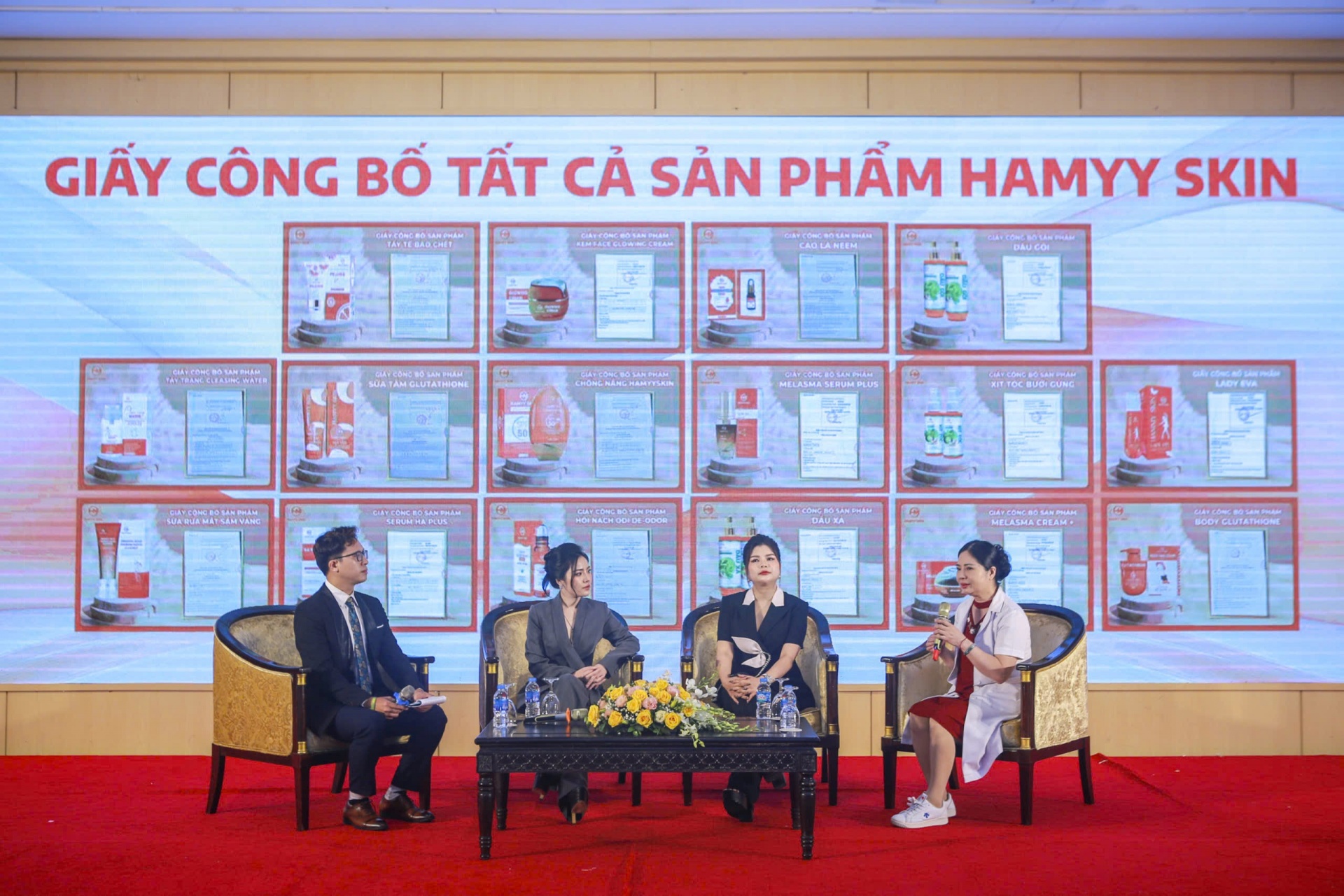 Lễ ra mắt sản phẩm HAMYY: Mỹ phẩm của người Việt - Vì vẻ đẹp Việt khoẻ mạnh Lễ ra mắt sản phẩm HAMYY: Mỹ phẩm của người Việt - Vì vẻ đẹp Việt khoẻ mạnh