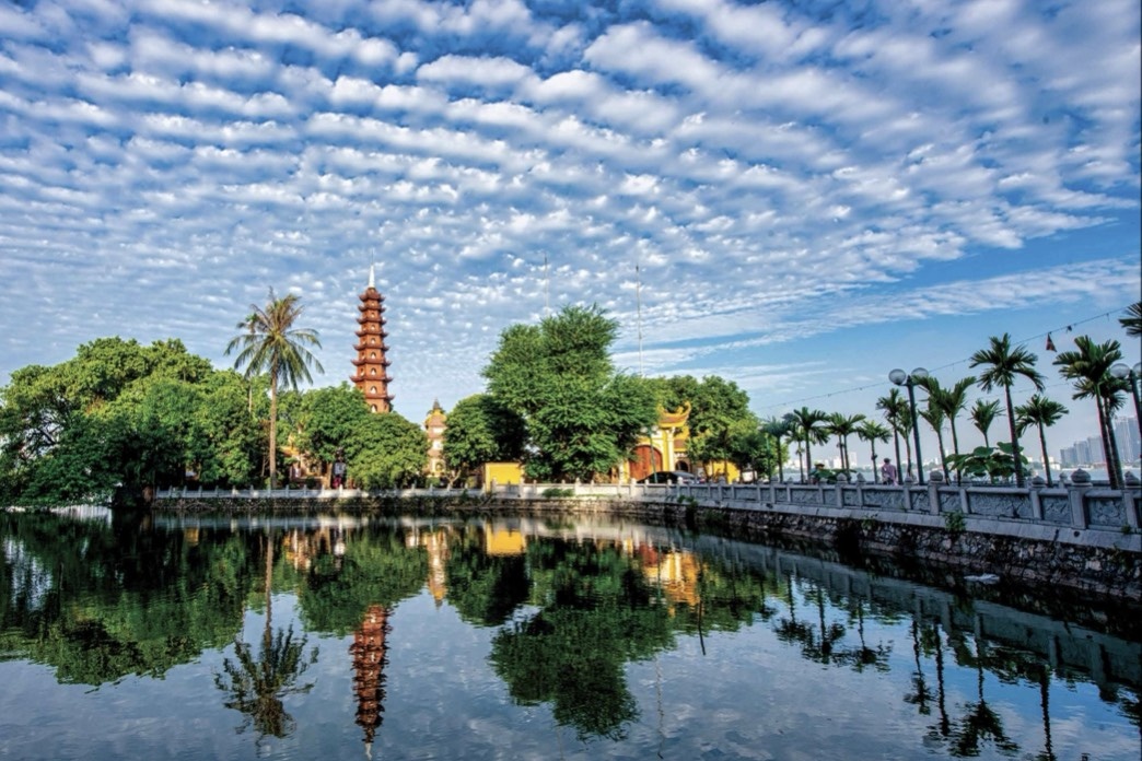 Triển lãm ảnh “Hà Nội phát triển, đổi mới, hội nhập”