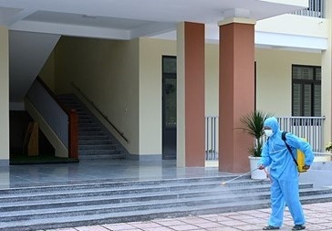 Huyện Hương Khê chỉ đạo ngành y tế khẩn trương triển khai các các biện pháp phòng, chống dịch sốt phát ban theo quy định của Bộ Y tế.