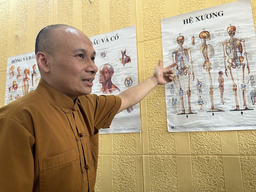 Lương y Lê Xuân Xinh chung tay cùng ngành y học cổ truyền chăm sóc sức khỏe nhân dân