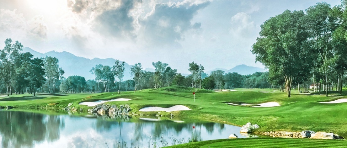 Khung cảnh đẹp như tranh vẽ tại sân gôn Kings Island Golf Resort Khung cảnh đẹp như tranh vẽ tại sân gôn Kings Island Golf Resort