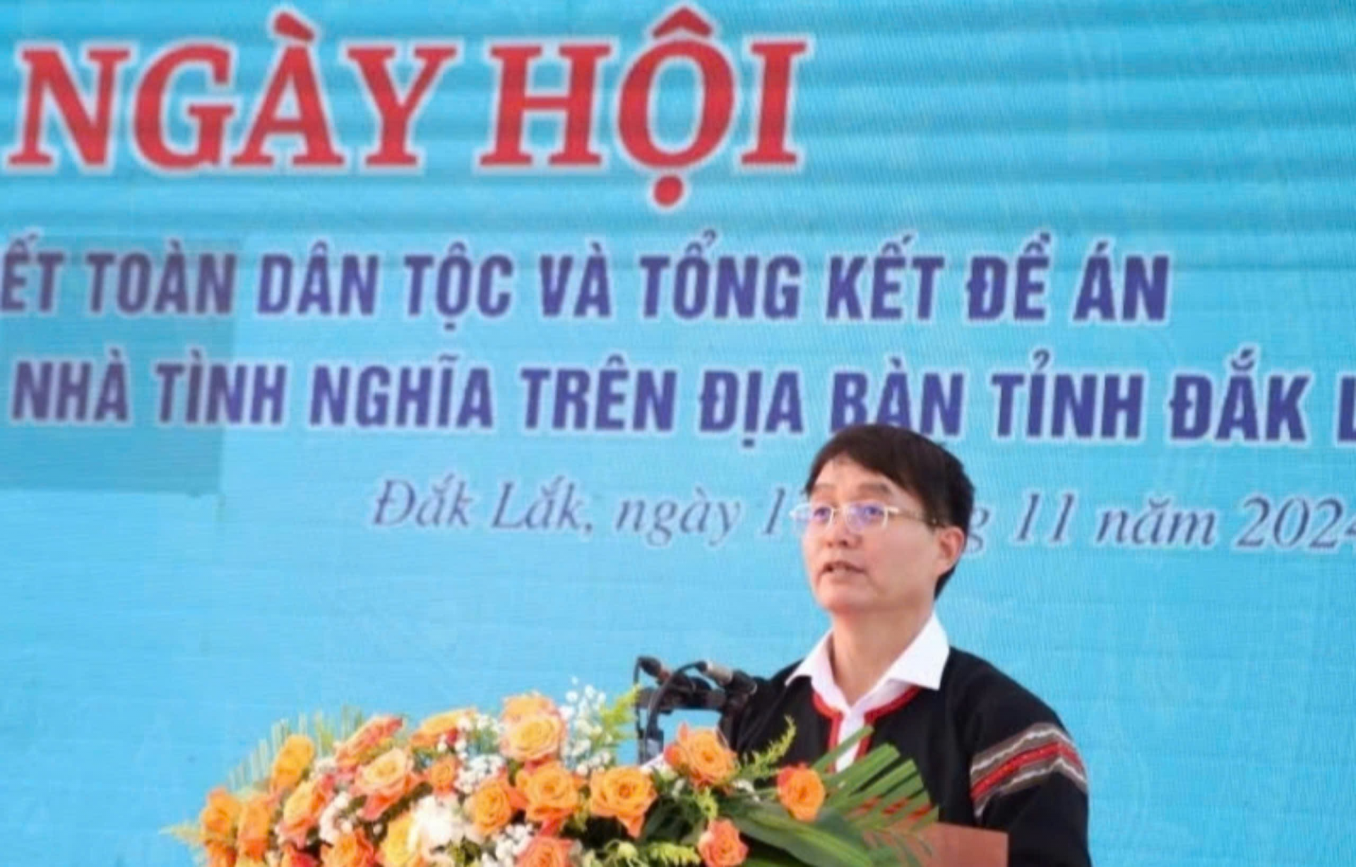 Ủy viên Trung ương Đảng, Bí thư Tỉnh ủy Nguyễn Đình Trung phát biểu tại Ngày hội