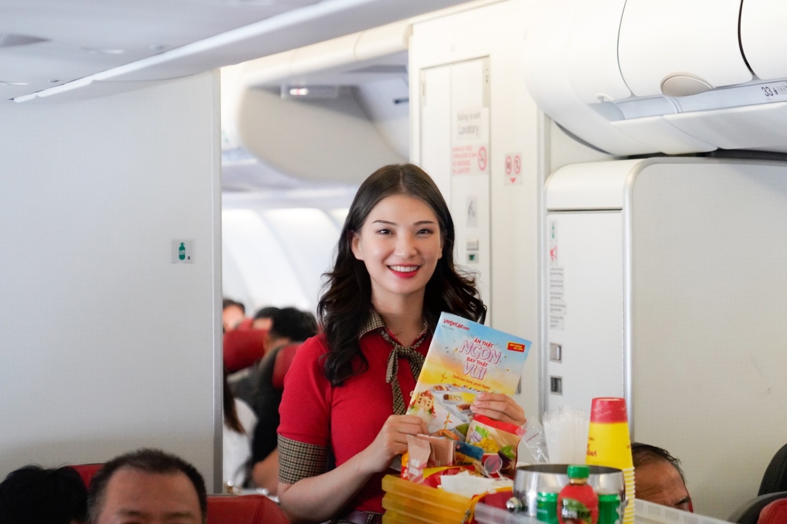 Bay xanh cùng Vietjet với siêu khuyến mãi Green Friday!