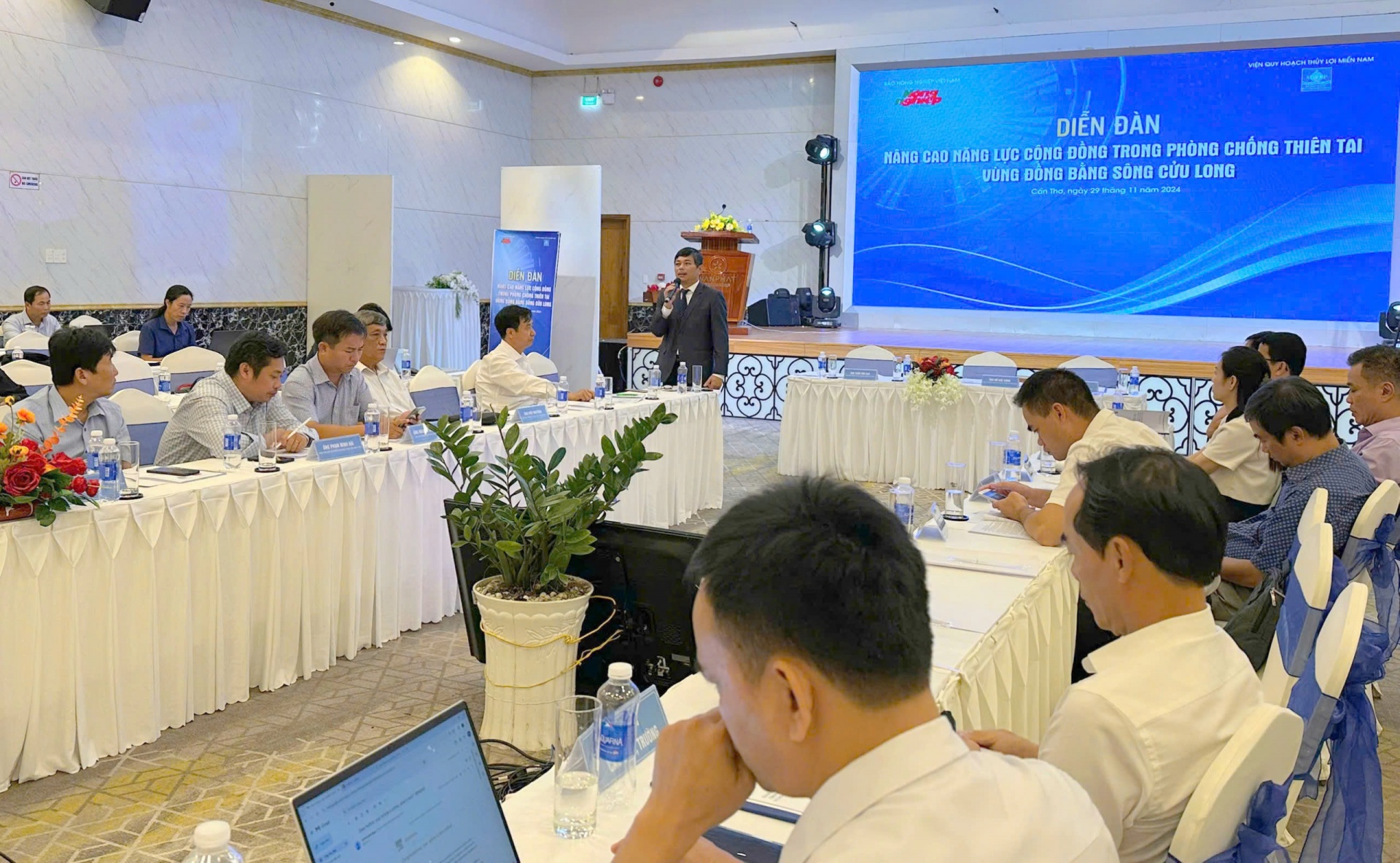 Đồng bằng sông Cửu Long trước thách thức về môi trường và sạt lở