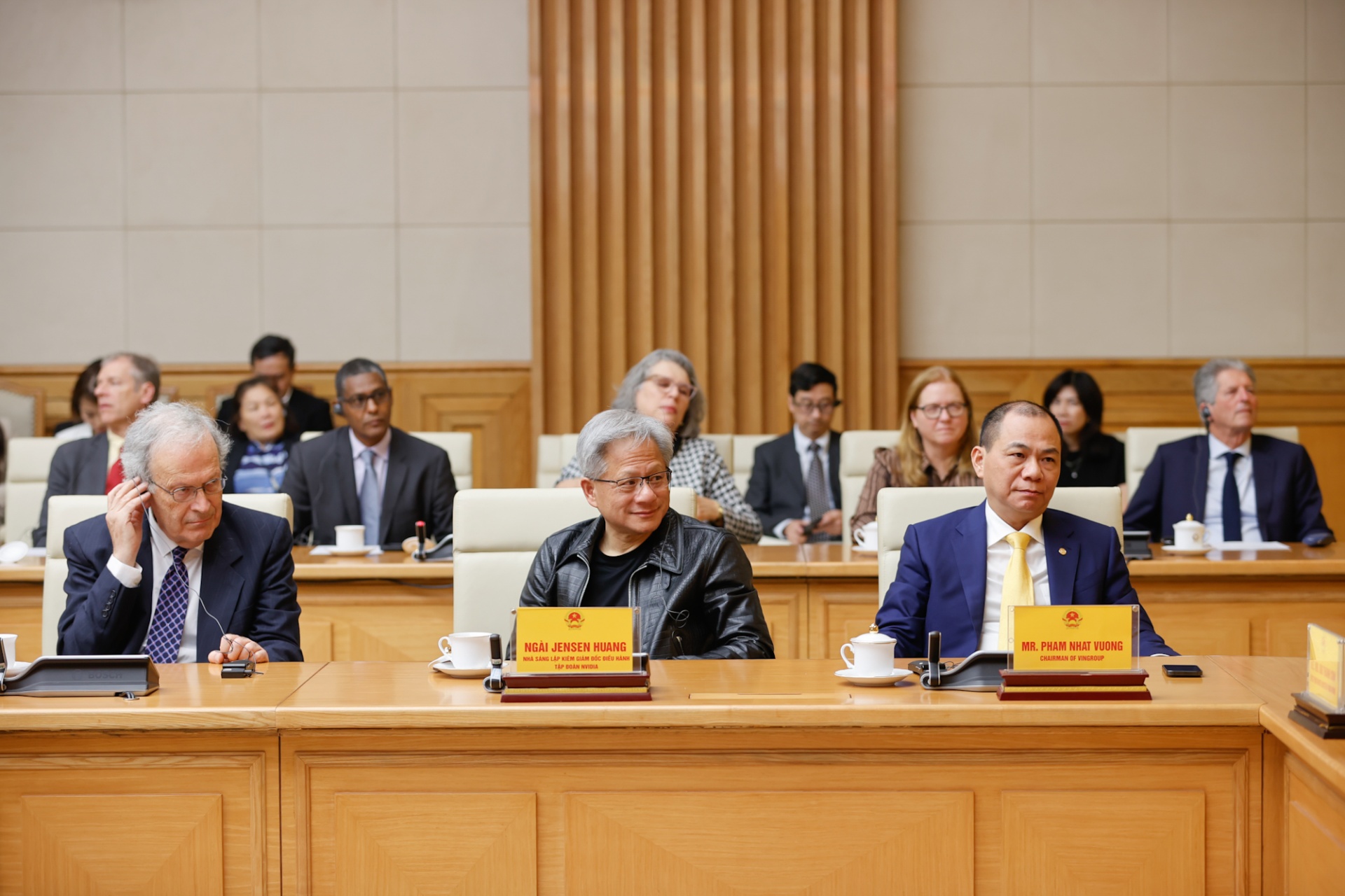   Tại cuộc gặp, các nhà khoa học đưa ra các gợi ý, lời khuyên cho Việt Nam để phát triển vượt bậc khoa học-công nghệ - Ảnh: VGP