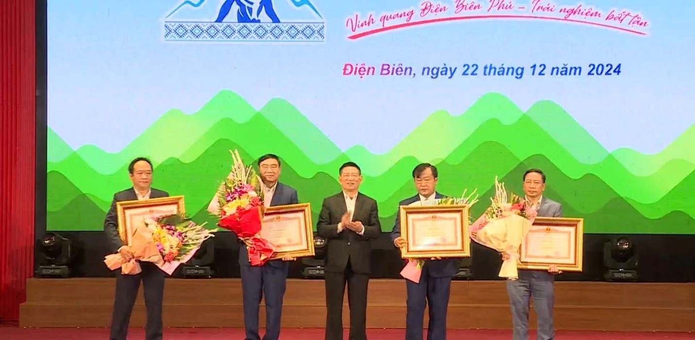 Bế mạc Năm Quốc gia Điện Biên 2024