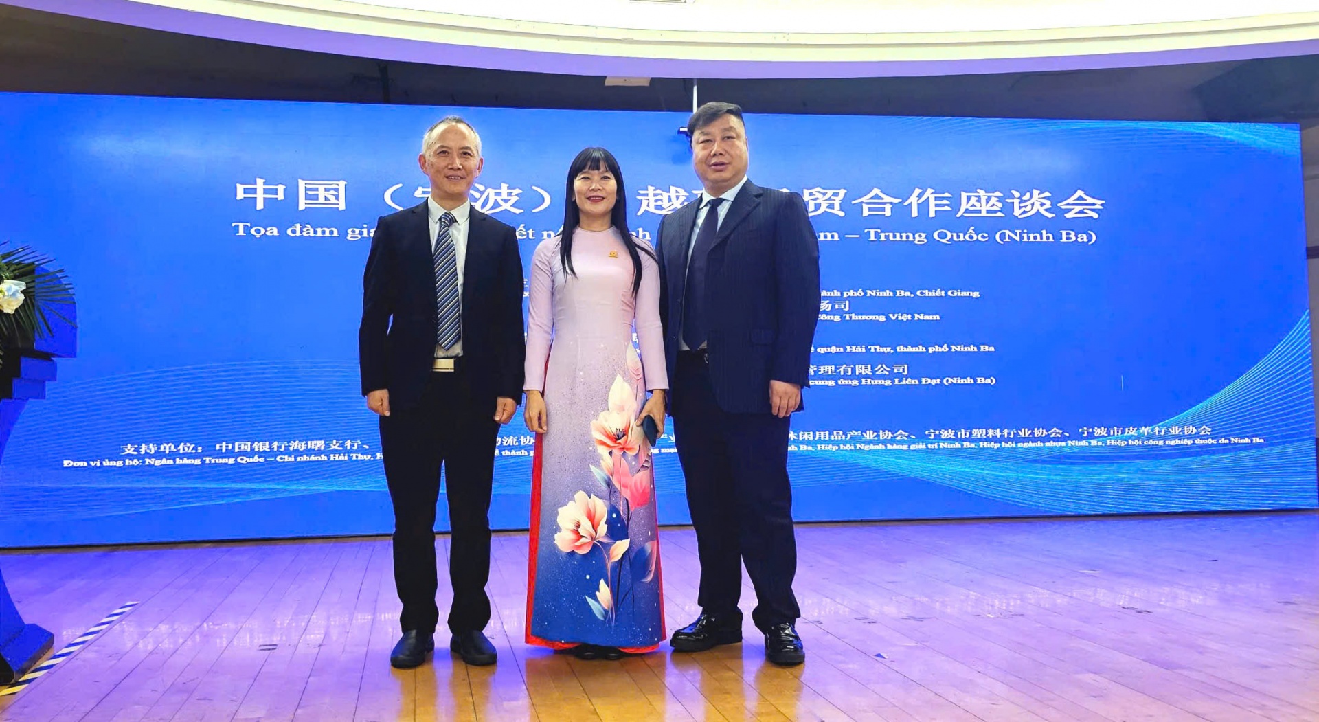 Cơ hội để Yến sào Khánh Hoà thâm nhập sâu rộng vào thị trường Trung Quốc Cơ hội để Yến sào Khánh Hoà thâm nhập sâu rộng vào thị trường Trung Quốc