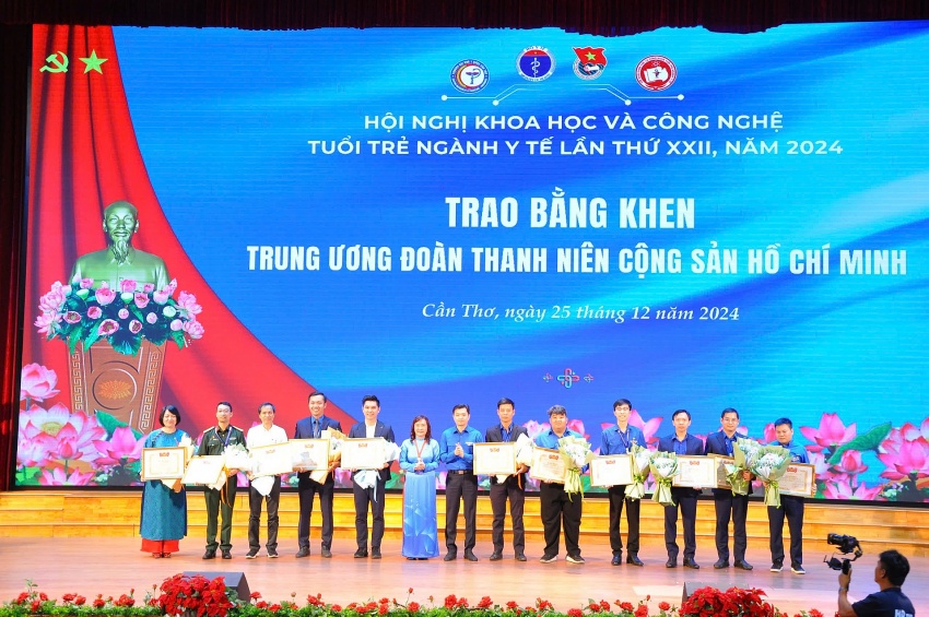 Ước mơ đưa ngành y học phát triển trong kỷ nguyên vươn mình của dân tộc