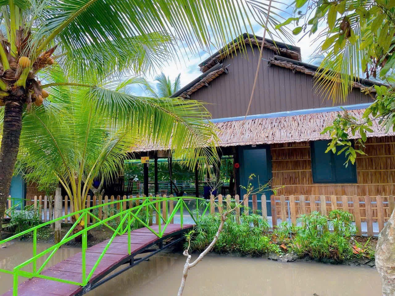 Làng du lịch sinh thái Ông Đề: Điểm đến độc đáo ở Miền Tây Làng du lịch sinh thái Ông Đề: Điểm đến độc đáo ở Miền Tây