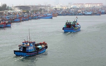 ret dam ret hai duoi 10 do c chu dong ung pho voi gio manh tren bien