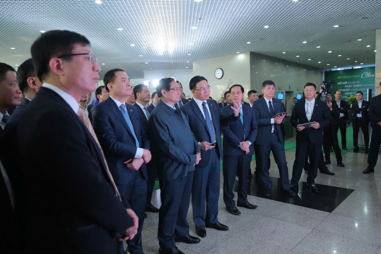 Thủ tướng Chính phủ Phạm Minh Chính: 