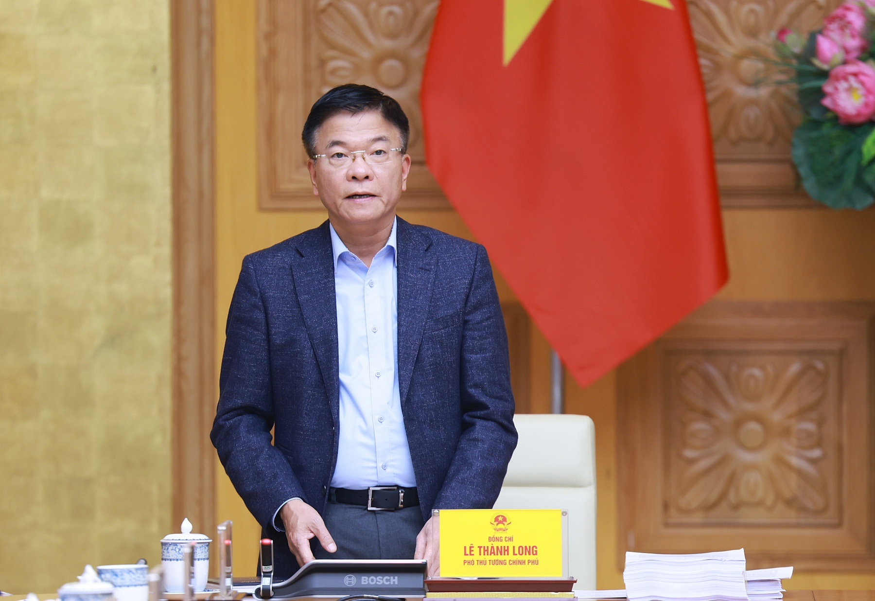   Phó Thủ tướng Lê Thành Long phát biểu tại phiên họp - Ảnh: VGP