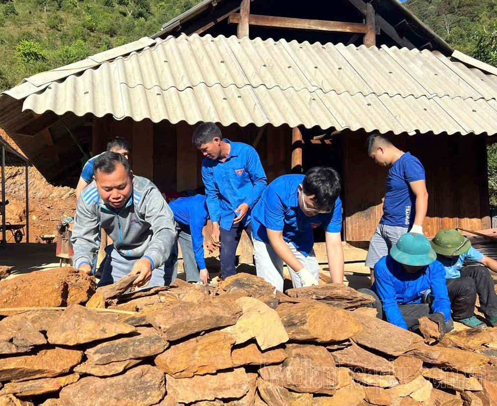 Huyện Mường Ảng (Điện Biên): Từng bước thực hiện các chính sách an sinh xã hội, xóa đói giảm nghèo Huyện Mường Ảng (Điện Biên): Từng bước thực hiện các chính sách an sinh xã hội, xóa đói giảm nghèo