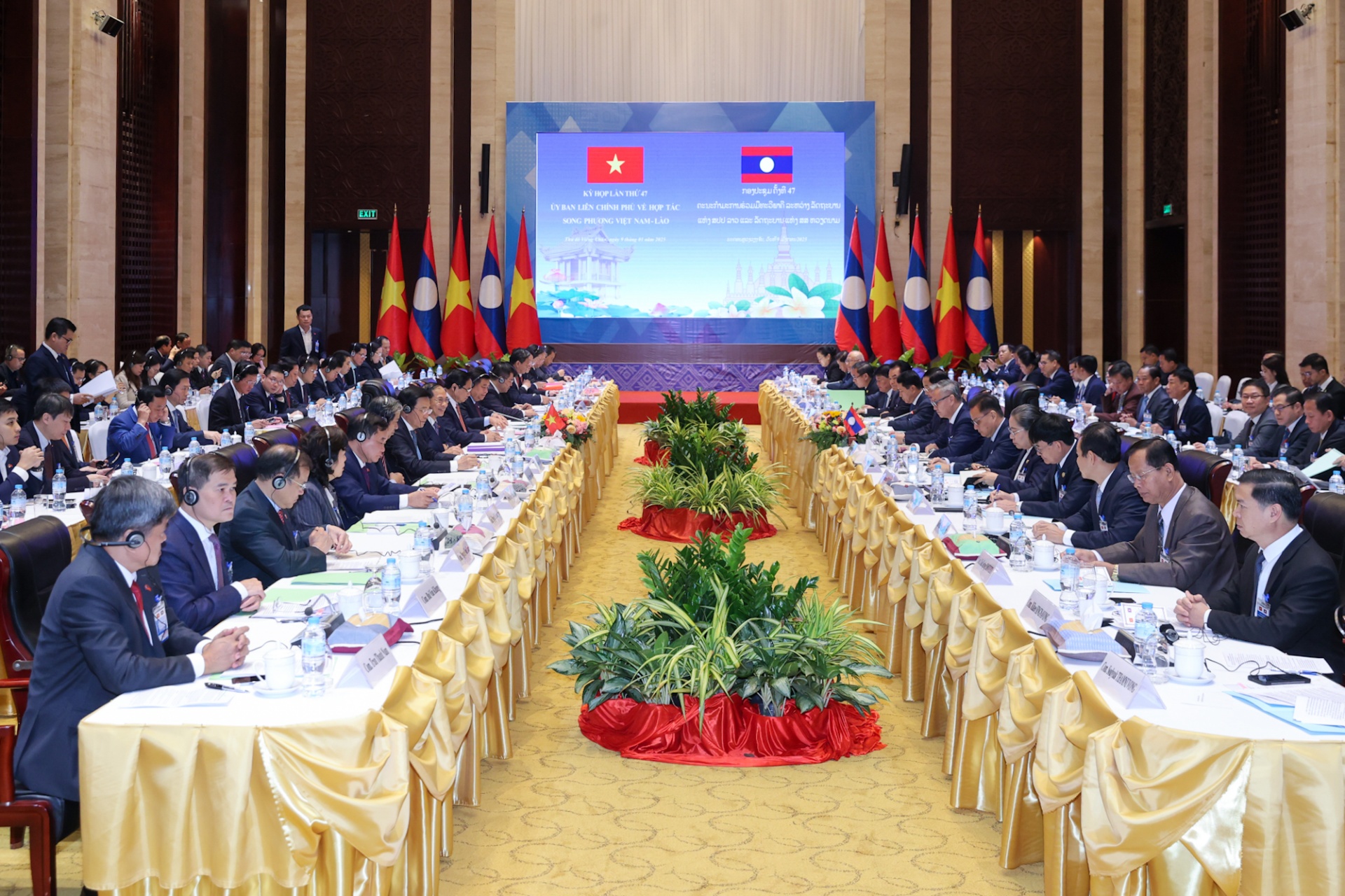   Hai bên tin tưởng thành công của kỳ họp sẽ tạo động lực mới giúp quan hệ hợp tác giữa hai nước ngày càng phát triển, đi vào chiều sâu, thực chất, tin cậy, hiệu quả - Ảnh: VGP