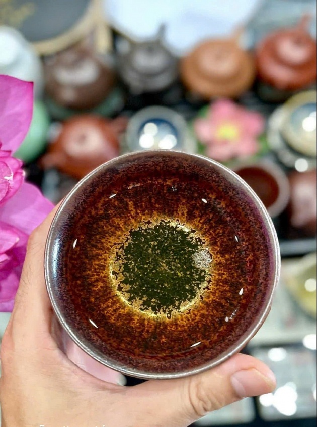 Đất Thạch Thố và men Thiên Hà tạo nên Tinh hoa Gốm Việt Đất Thạch Thố và men Thiên Hà tạo nên Tinh hoa Gốm Việt