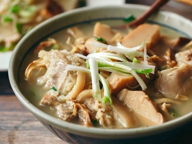 Mâm cỗ ngày Tết miền Bắc