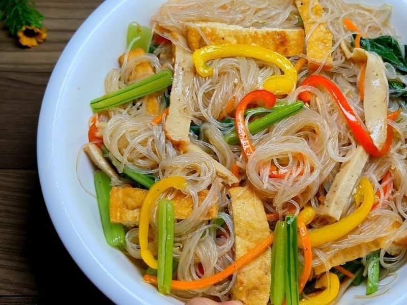Mâm cỗ ngày Tết miền Bắc