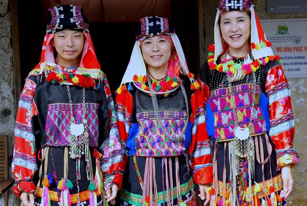 Phong tục đón Tết độc đáo của các dân tộc vùng Tây Bắc Phong tục đón Tết độc đáo của các dân tộc vùng Tây Bắc