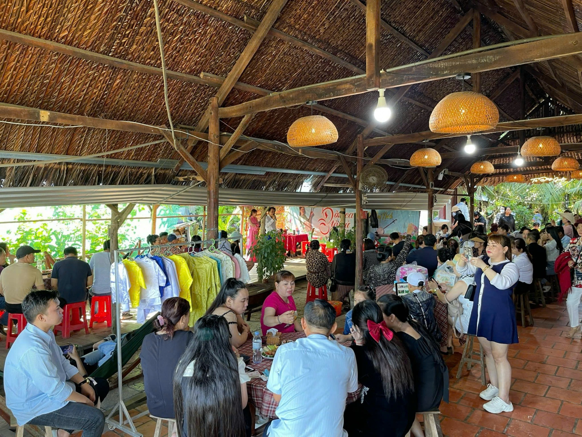 Cần Thơ: Bí thư chi bộ khát vọng cống hiến phát triển kinh tế sinh thái