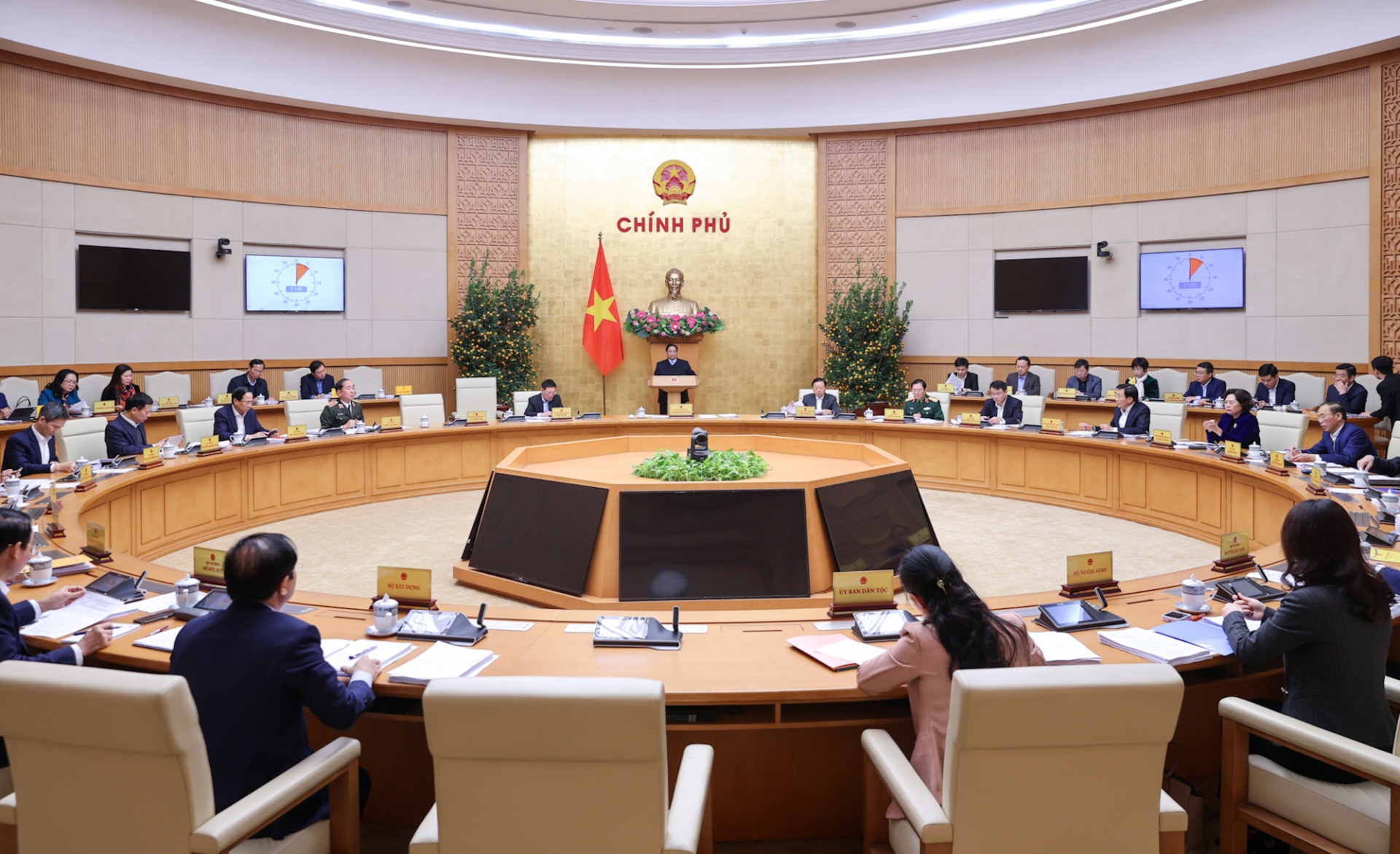 Thủ tướng Phạm Minh Chính chủ trì phiên họp Chính phủ thường kỳ tháng 1/2025, thảo luận về nhiều nội dung quan trọng - Ảnh: VGP Thủ tướng Phạm Minh Chính chủ trì phiên họp Chính phủ thường kỳ tháng 1/2025, thảo luận về nhiều nội dung quan trọng - Ảnh: VGP
