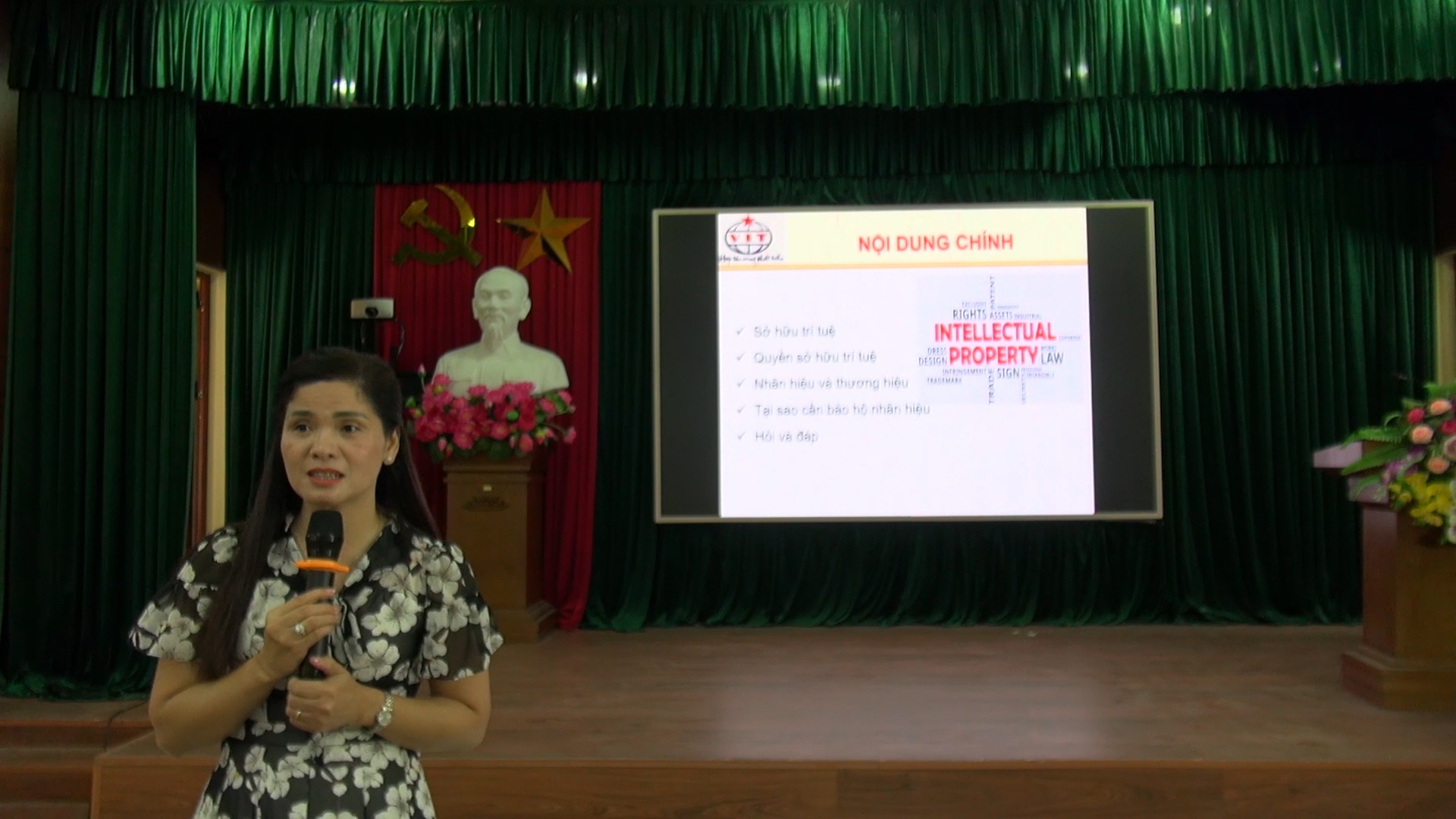 Xây dựng nhãn hiệu tập thể “Dược liệu Khoái Châu-  Hưng Yên” Để người dân làm giàu từ cây dược liệu