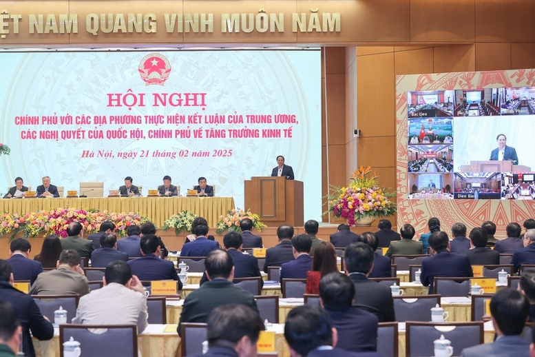 Thủ tướng: Đủ tự tin, đủ điều kiện, đủ năng lực để tăng trưởng bứt phá