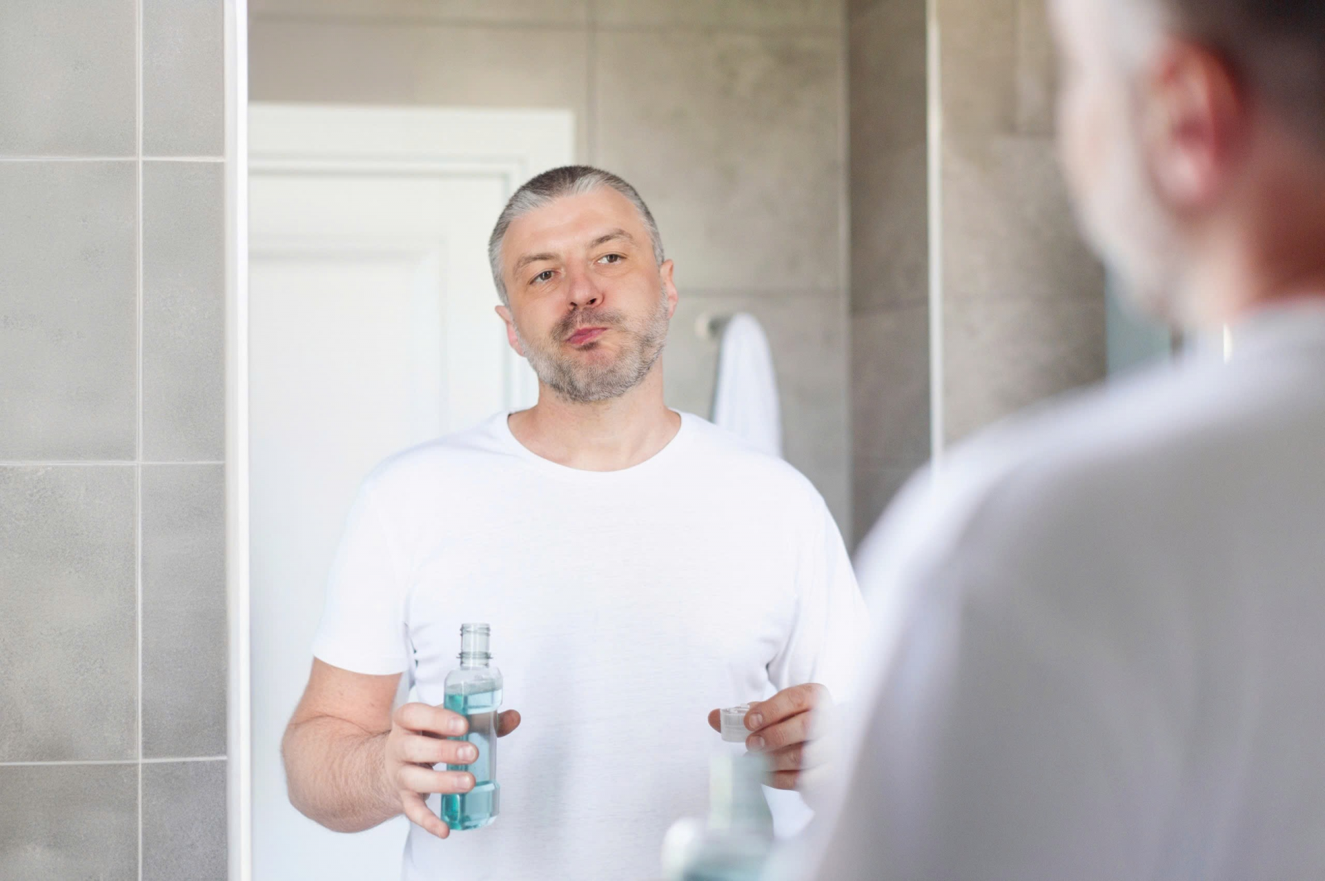 Cúm mùa lan nhanh: Chặn đứng nguy cơ chỉ với vài thói quen đơn giản