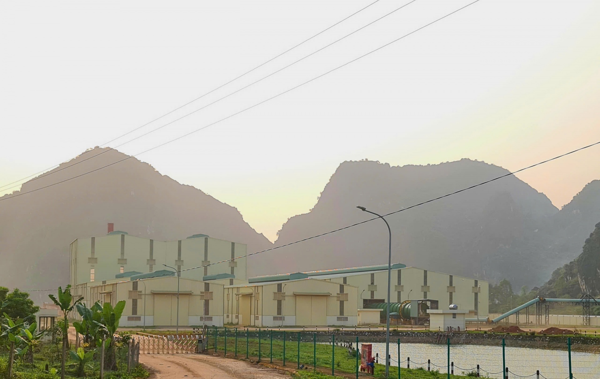 Sớm đưa các khu xử lý rác thải với công nghệ tiên tiến đi vào vận hành sẽ là yếu tố then chốt để giải quyết vấn đề quá tải rác thải ở Thanh Hóa