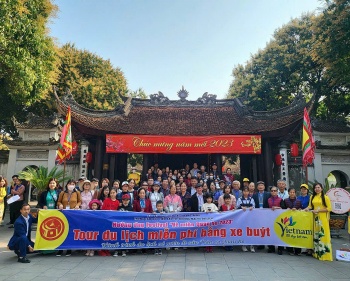 bac ninh to chuc tour du lich mien phi bang xe buyt toi cac diem di tich lich su van hoa