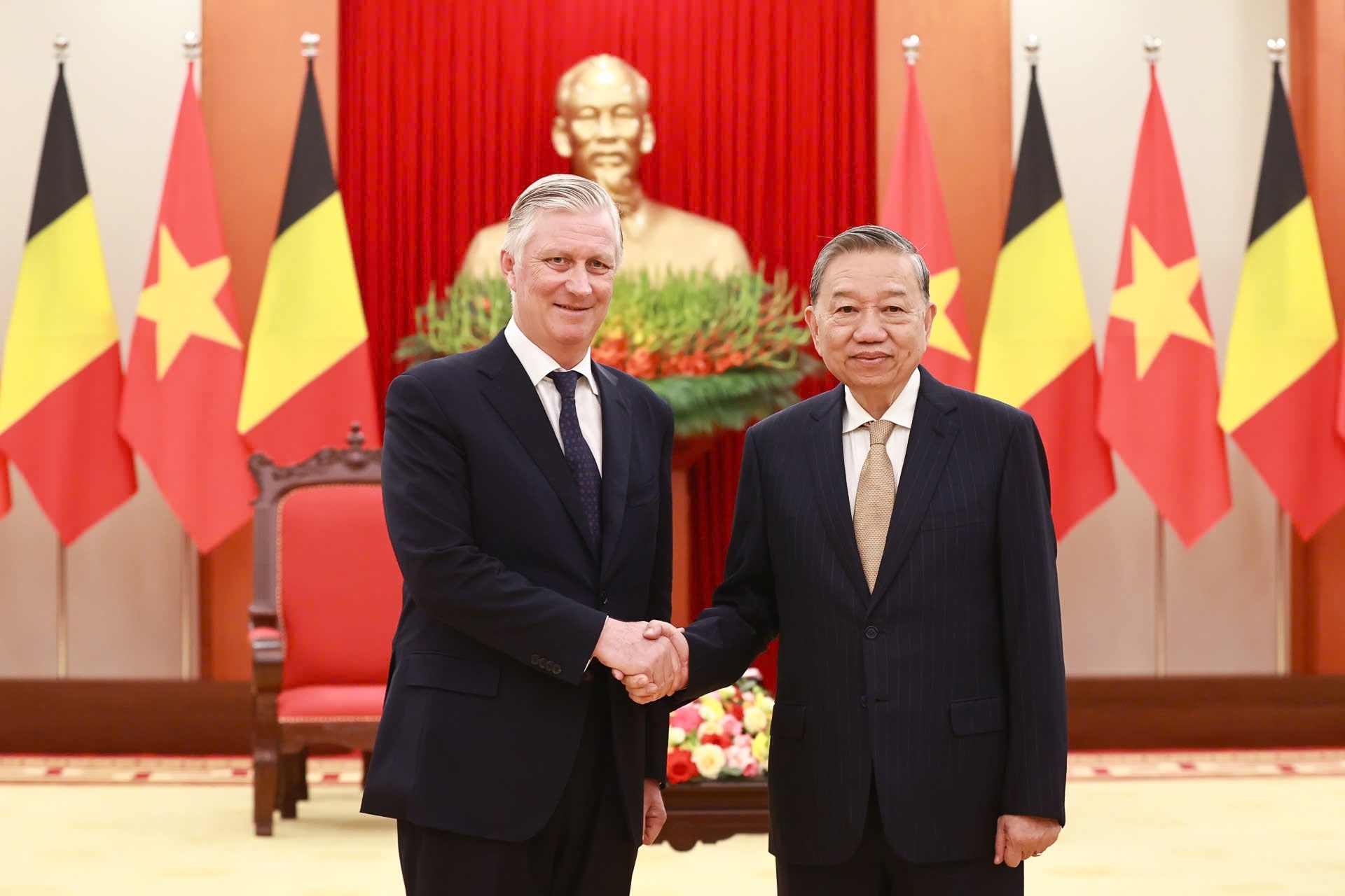 Tổng Bí thư Tô Lâm tiếp Nhà Vua Bỉ - Ảnh: VGP