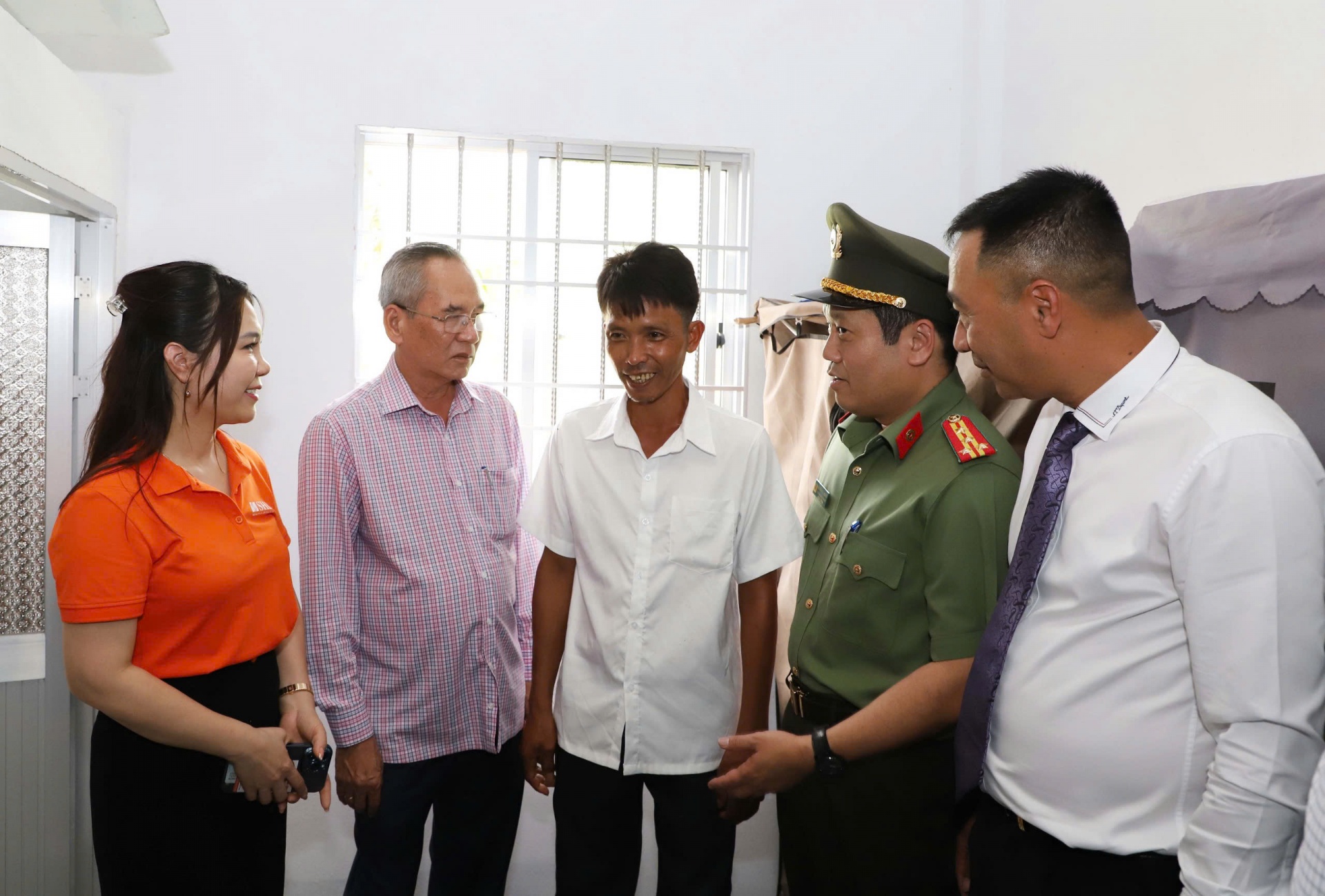 Bộ Công an đồng hành cùng Bạc Liêu xóa nhà tạm, nhà dột nát