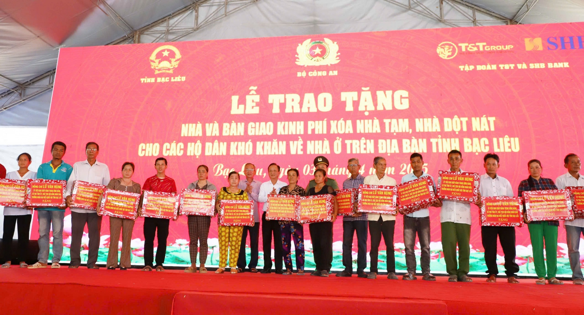 Bộ Công an đồng hành cùng Bạc Liêu xóa nhà tạm, nhà dột nát