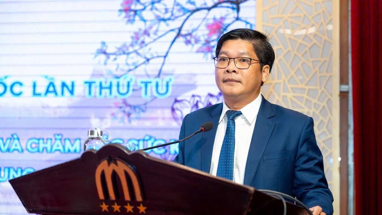 Ông Nguyễn Chí Tài, Phó Chủ tịch UBND TP Huế phát biểu tại Hội nghị Ông Nguyễn Chí Tài, Phó Chủ tịch UBND TP Huế phát biểu tại Hội nghị