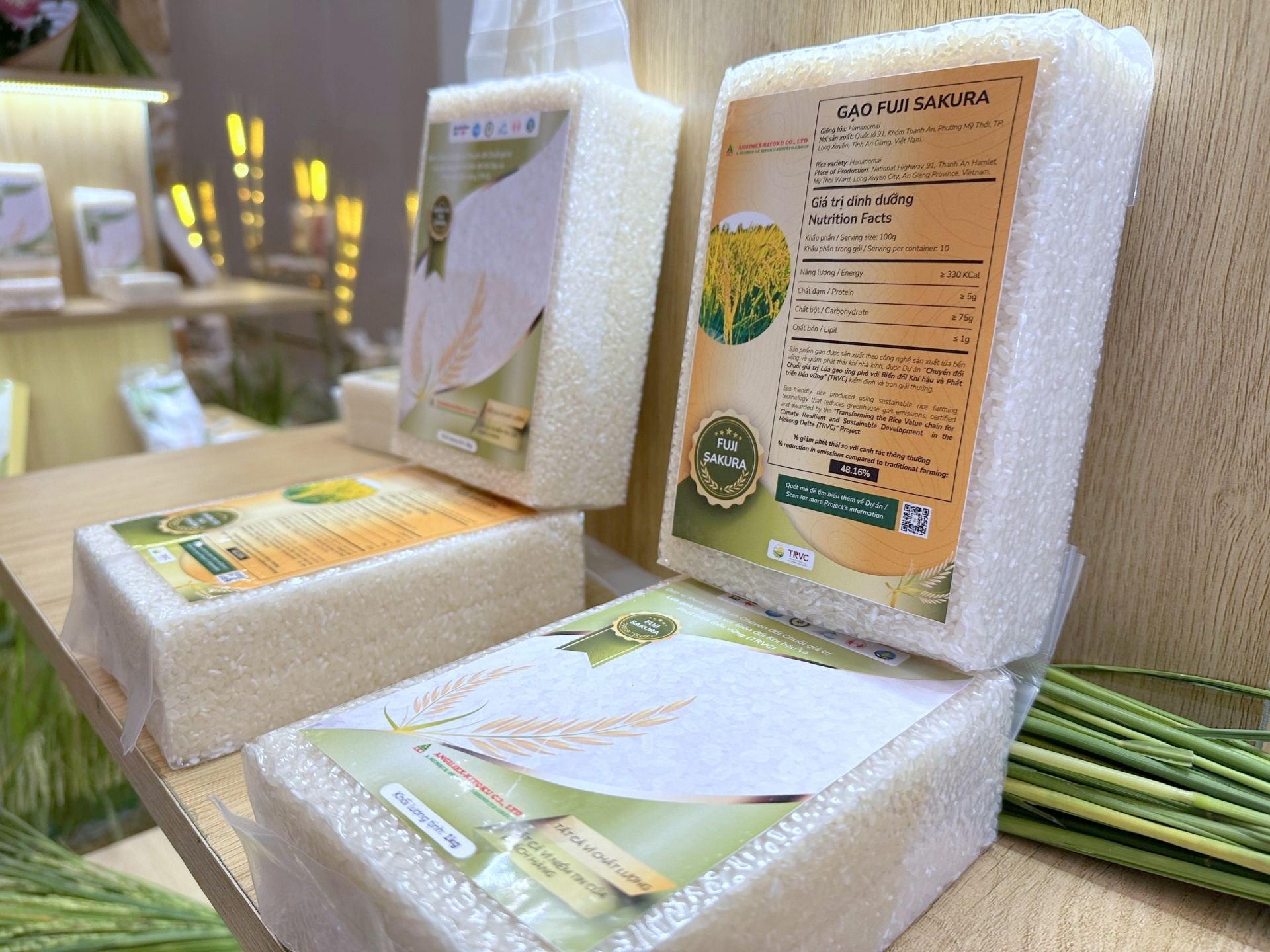 Nông dân trồng lúa theo hướng xanh, sạch, thân thiện với môi trường