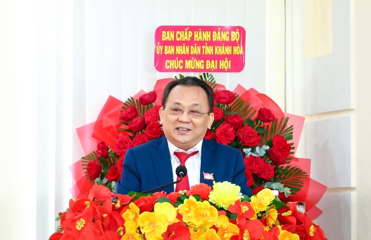 Ông Lê Hữu Hoàng – Ủy viên Ban Thường vụ Tỉnh ủy, Phó Chủ tịch Thường trực UBND tỉnh Khánh Hoà phát biểu chỉ đạo Đại hội.