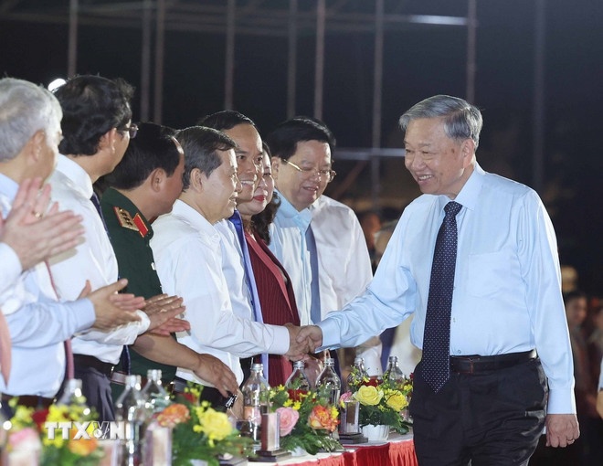 Tổng Bí thư Tô Lâm với các đại biểu. (Ảnh: TTXVN)