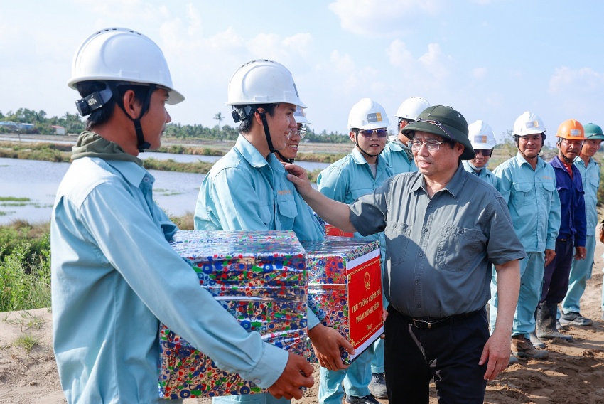 Đồng loạt khởi công, khánh thành 80 công trình, dự án lớn trên cả nước với số vốn 445.000 tỷ đồng