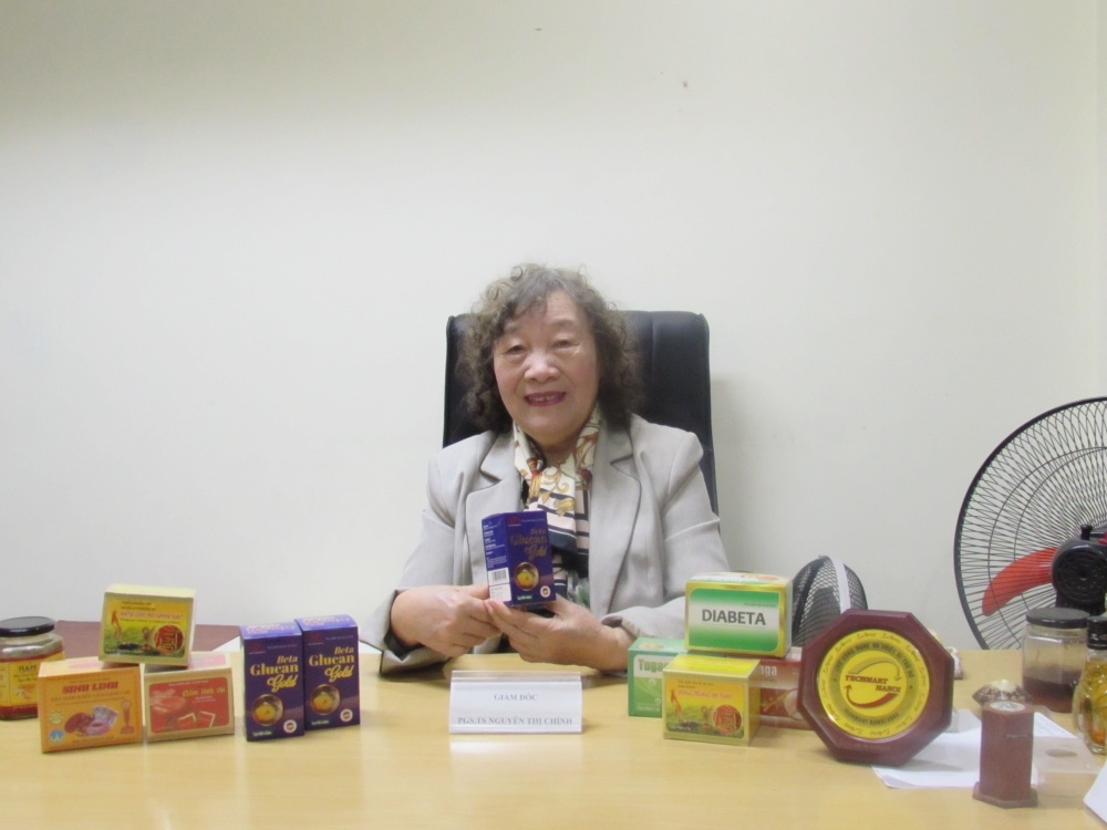 PGS.TS Nguyễn Thị Chính – “bà chúa nấm” với những sản phẩm hỗ trợ điều trị ung thư PGS.TS Nguyễn Thị Chính – “bà chúa nấm” với những sản phẩm hỗ trợ điều trị ung thư