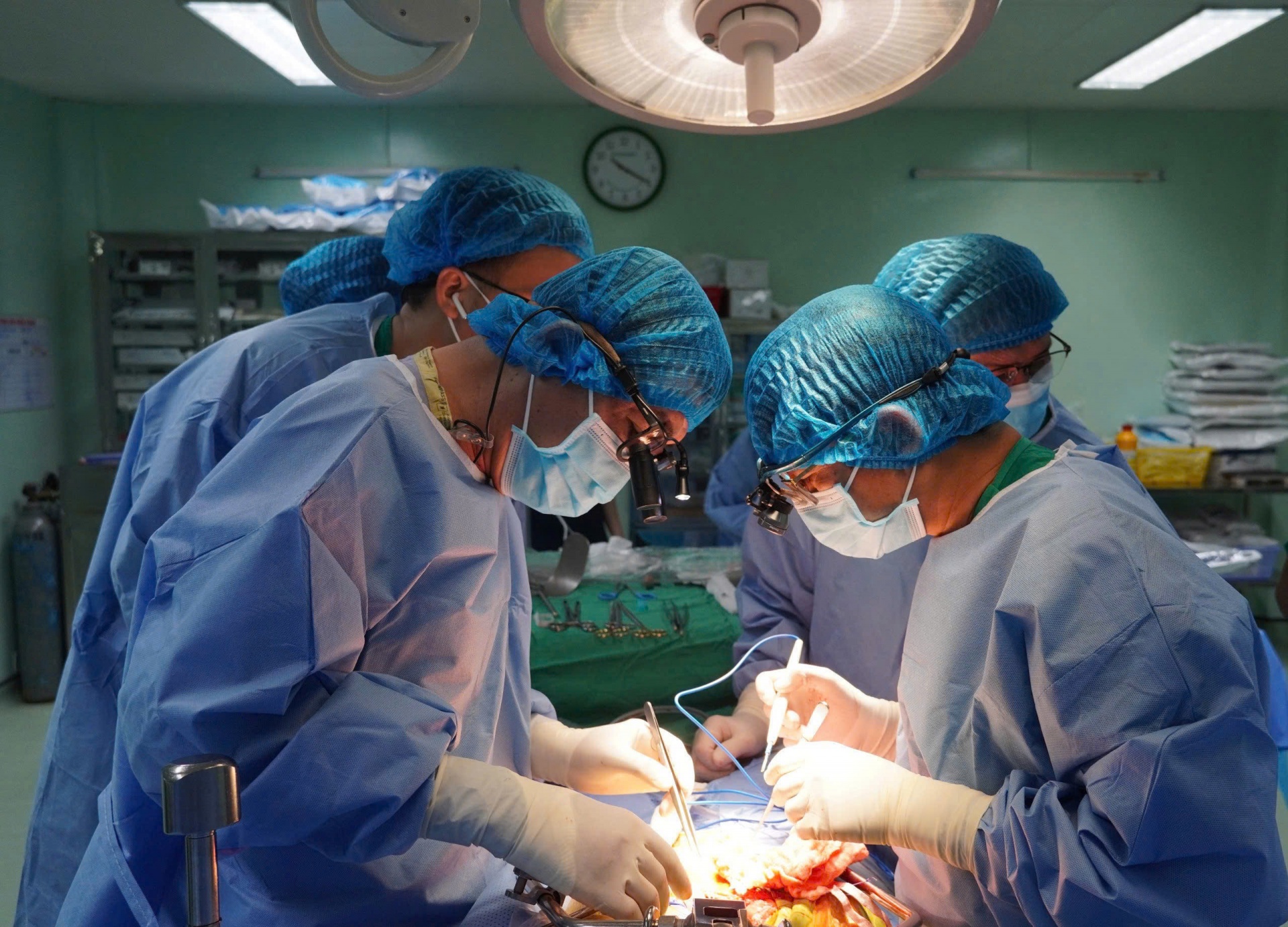 Bệnh viện Đa khoa Trung ương Cần Thơ làm chủ kỹ thuật ghép thận Bệnh viện Đa khoa Trung ương Cần Thơ làm chủ kỹ thuật ghép thận