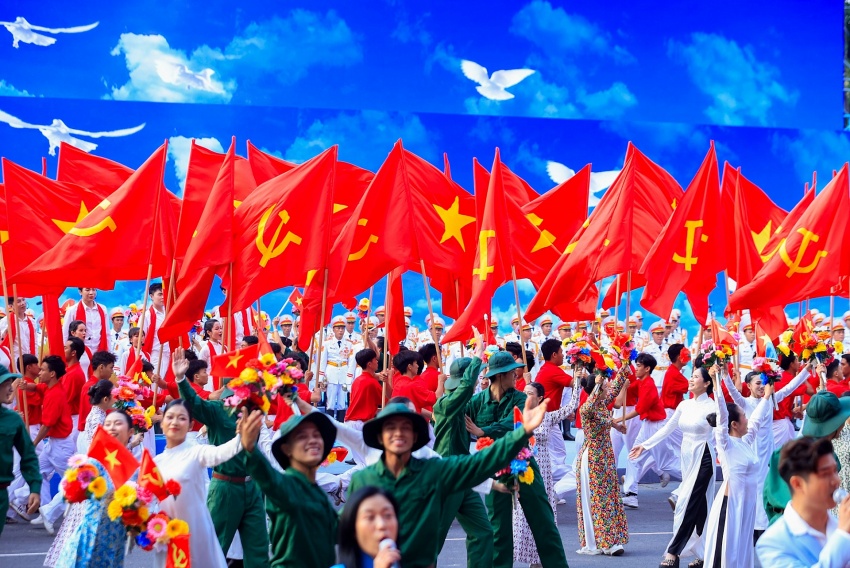 Kỷ niệm trọng thể 50 năm Giải phóng miền Nam, thống nhất đất nước