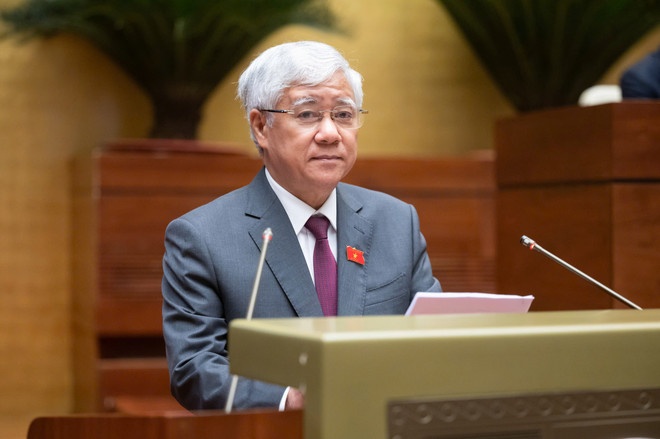   Chủ tịch Ủy ban Trung ương Mặt trận Tổ quốc Việt Nam Đỗ Văn Chiến trình bày báo cáo. (Ảnh: QH/Vietnam+)