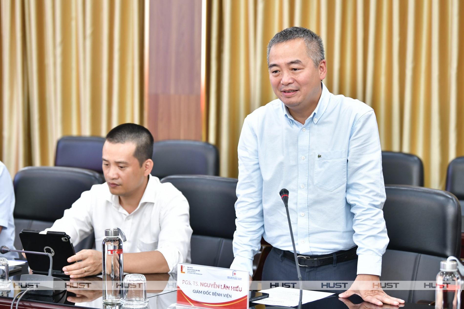 PGS. Nguyễn Lân Hiếu, Giám đốc Bệnh viện Đại học Y Hà Nội phát biểu tại buổi lễ ngày 14/5. Ảnh: Lê Lộc PGS. Nguyễn Lân Hiếu, Giám đốc Bệnh viện Đại học Y Hà Nội phát biểu tại buổi lễ ngày 14/5. Ảnh: Lê Lộc