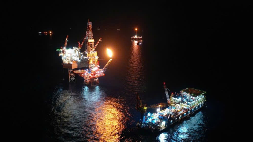 Đại Hùng giai đoạn 3: Bản lĩnh của người lao động Petrovietnam Đại Hùng giai đoạn 3: Bản lĩnh của người lao động Petrovietnam