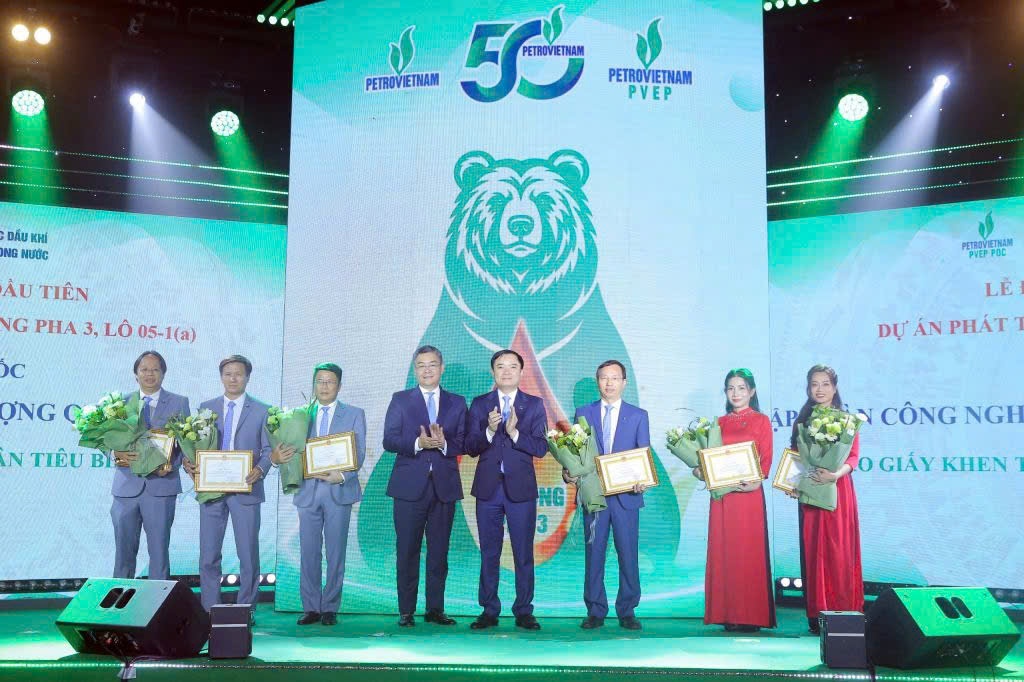 Đại Hùng giai đoạn 3: Bản lĩnh của người lao động Petrovietnam Đại Hùng giai đoạn 3: Bản lĩnh của người lao động Petrovietnam