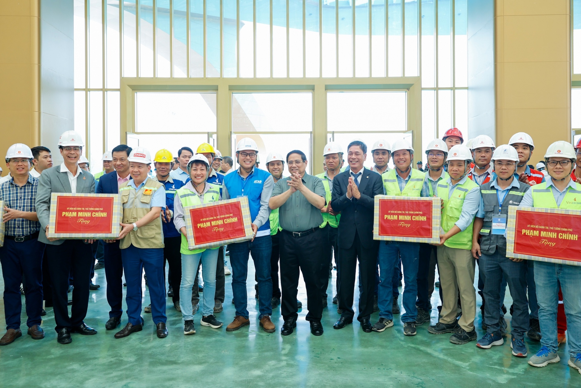 Xây dựng Trung tâm Hội chợ Triển lãm Quốc gia xứng tầm truyền thống và sự phát triển của đất nước Xây dựng Trung tâm Hội chợ Triển lãm Quốc gia xứng tầm truyền thống và sự phát triển của đất nước