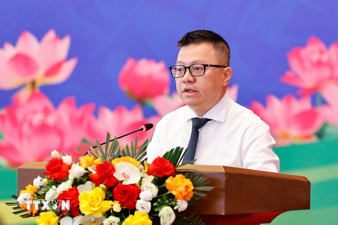 Ông Lê Quốc Minh, Phó trưởng Ban Tuyên giáo-Dân vận Trung ương, Tổng Biên tập Báo Nhân Dân, Chủ tịch Hội Nhà báo Việt Nam, phát biểu. (Ảnh: TTXVN) Ông Lê Quốc Minh, Phó trưởng Ban Tuyên giáo-Dân vận Trung ương, Tổng Biên tập Báo Nhân Dân, Chủ tịch Hội Nhà báo Việt Nam, phát biểu. (Ảnh: TTXVN)