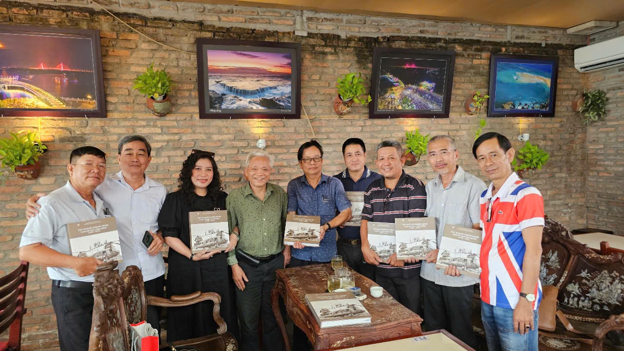 Tây Nam Bộ kháng chiến – Lịch sử qua ống kính