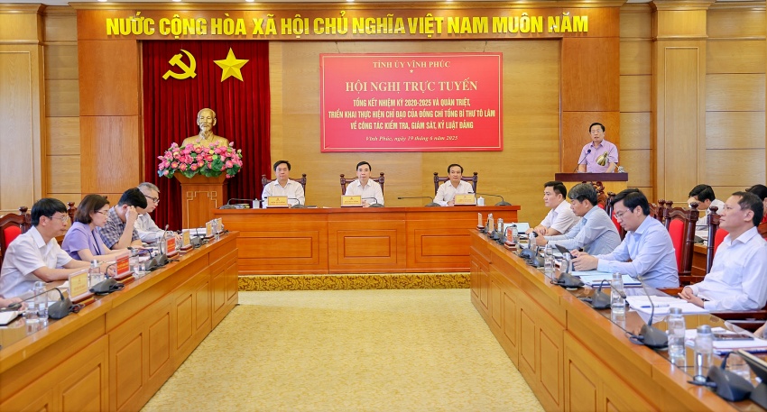 Đồng chí Bùi Huy Vĩnh chủ trì Hội nghị tổng kết công tác kiểm tra, giám sát và thi hành kỷ luật Đảng tỉnh Vĩnh Phúc nhiệm kỳ 2020-2025